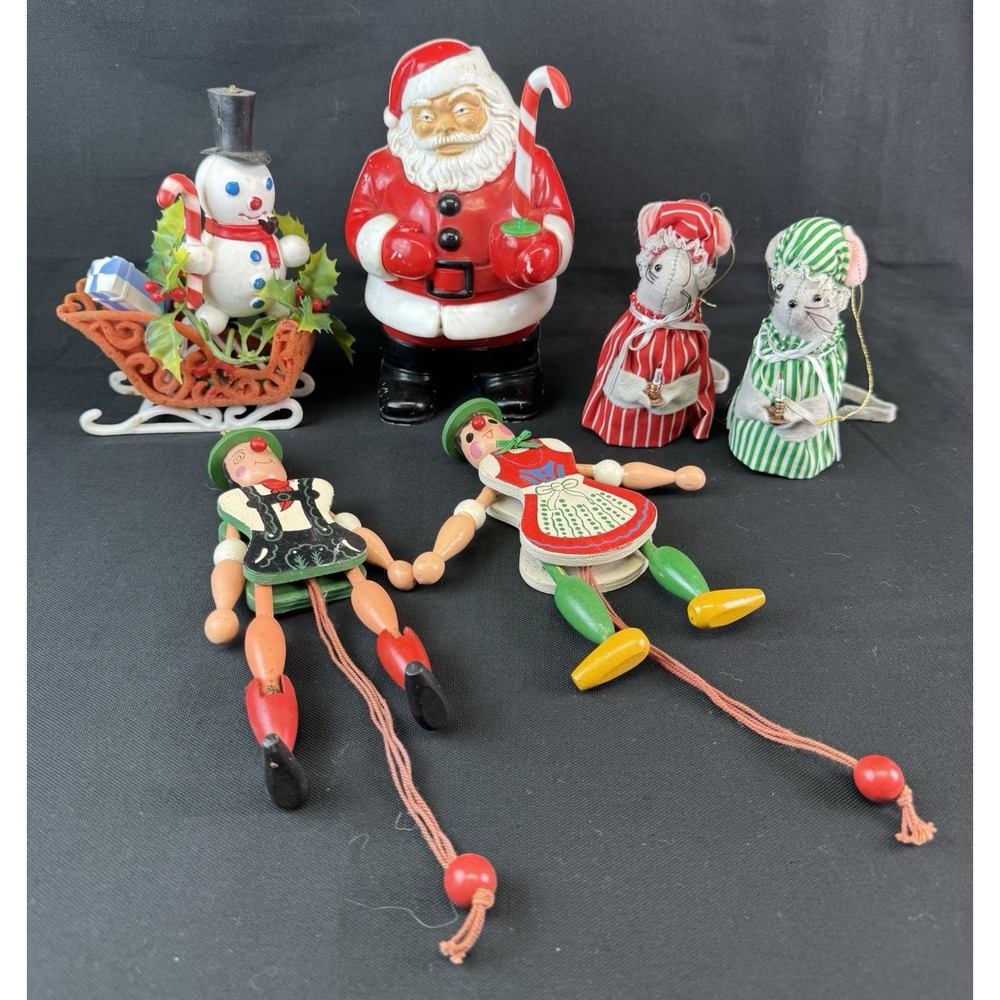 A Lot Of 6 Christmas Holiday Decorations Santa Blow Mold Mice Snowman Puppets